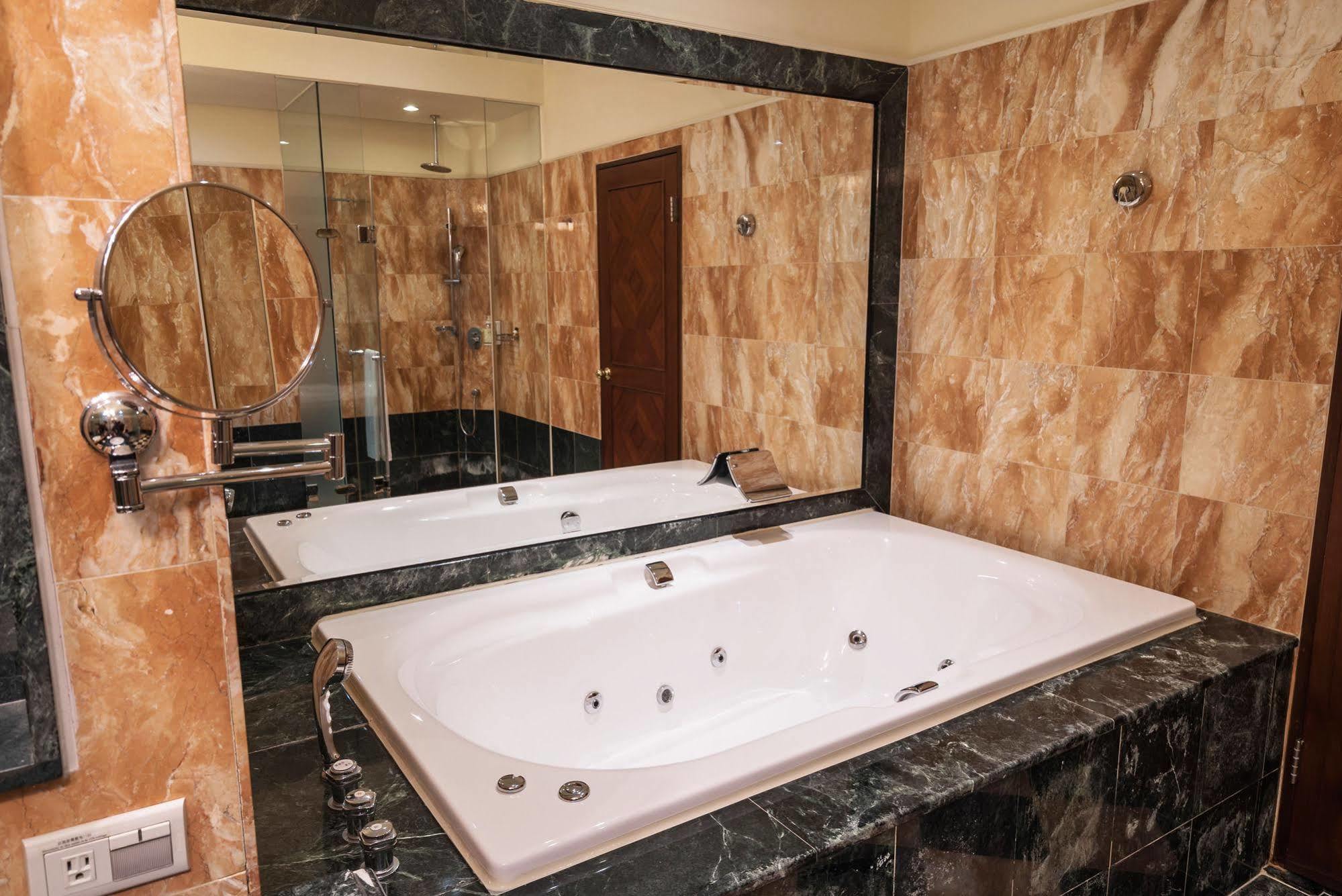 Capital Hotel Dazhi 臺北 外观 照片